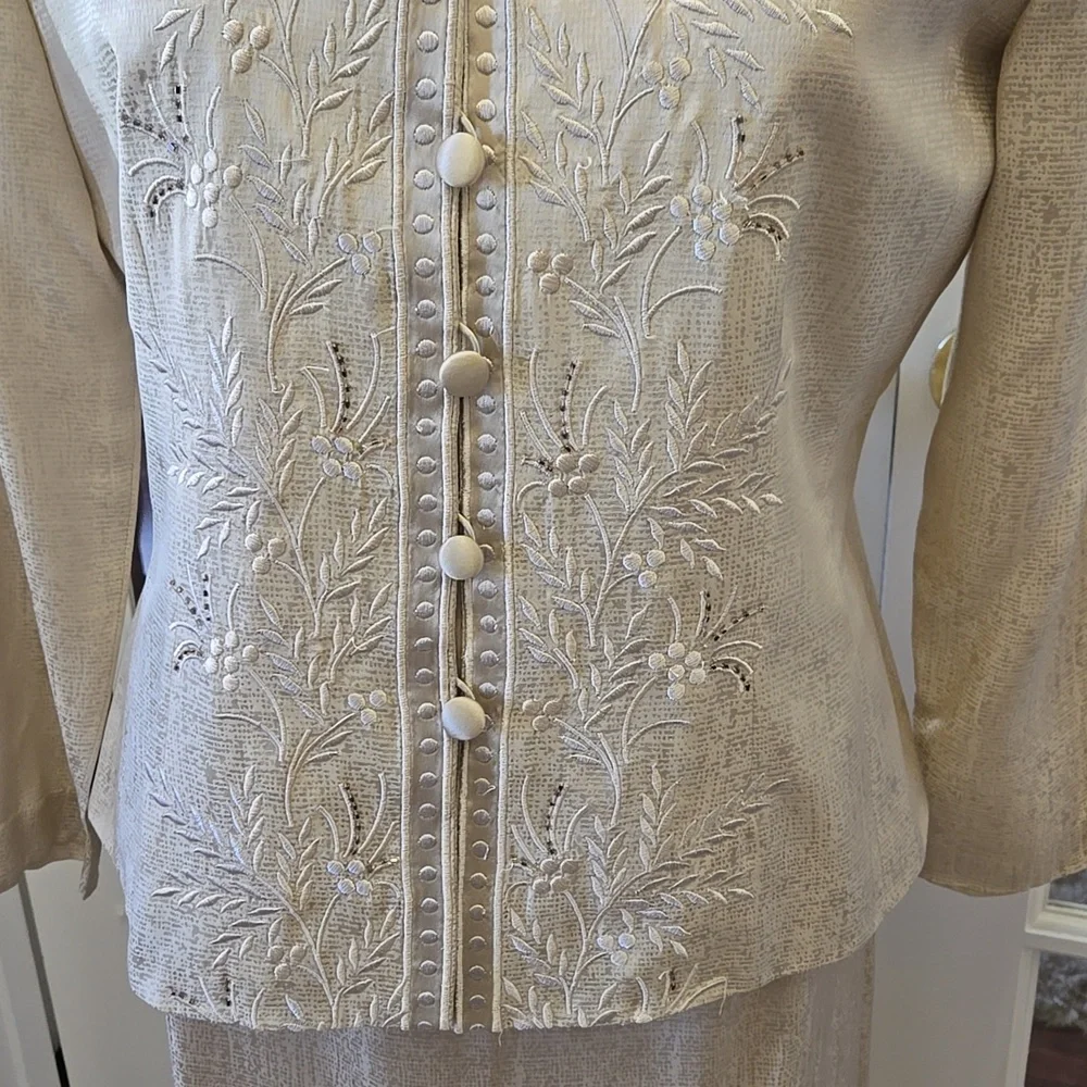 Adrianna Papell 100% Silk Cream Embroidered Beaded Maxi Pencil Skirt Suit 12 EUC